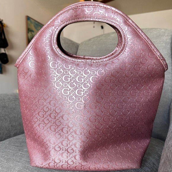 Guess Pink Tote Bag with Curved Handle and Textured Finish - Picture 5 of 6